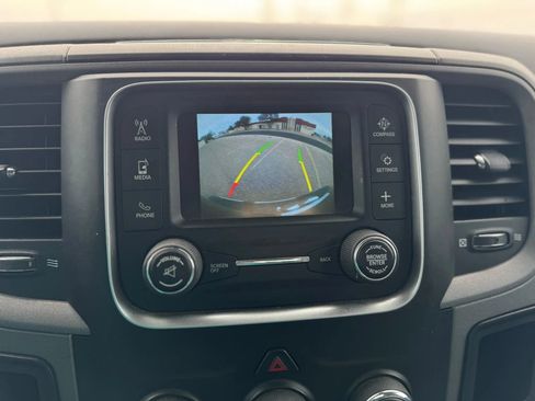 Used 2018 RAM 3500 Tradesman w/ Chrome Appearance Group image 18