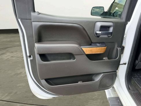 Used 2017 Chevrolet Silverado 1500 LTZ w/ Sport Package AWD/4WD image 23
