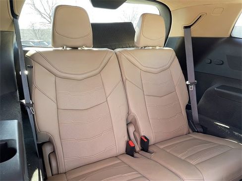 Used 2021 Cadillac XT6 Sport w/ Platinum Package image 31