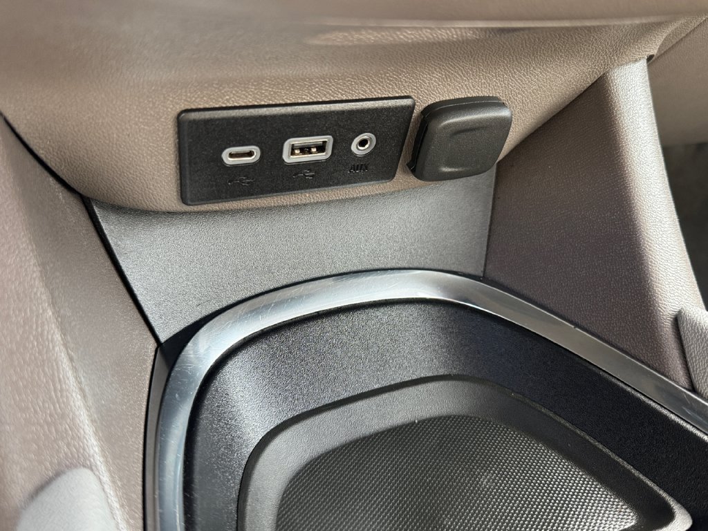 Used 2024 Chevrolet Malibu LT FWD image 27