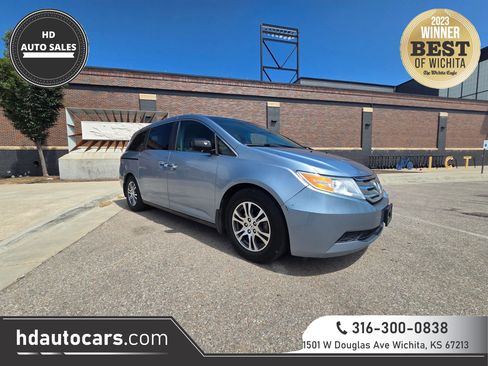 Used 2011 Honda Odyssey EX image 1