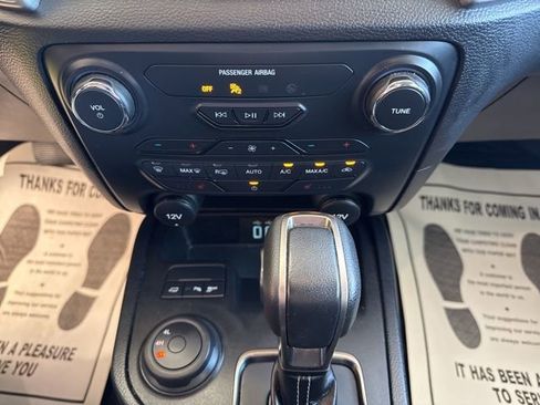 Used 2022 Ford Ranger XLT w/ Equipment Group 302A High AWD/4WD image 24