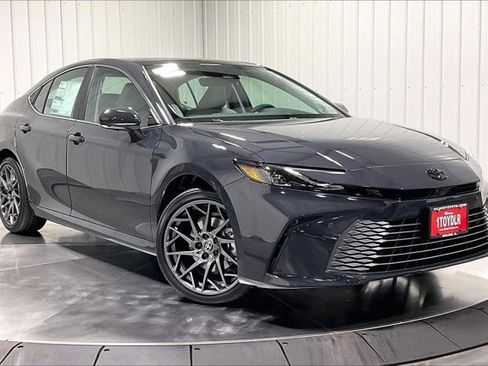 New 2026 Toyota Camry XLE image 2