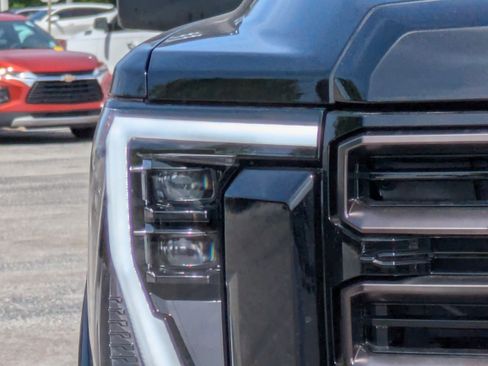 New 2026 GMC Sierra 2500 AT4X w/ LPO, Black Badging Package AWD/4WD image 16