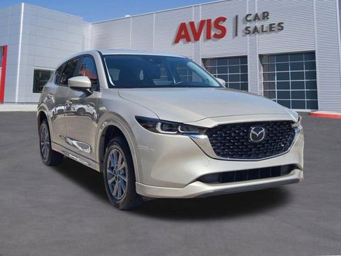 Used 2025 MAZDA CX-5 AWD 2.5 S w/ Preferred Package image 3