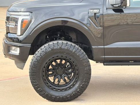 Used 2024 Ford F150 Platinum image 5