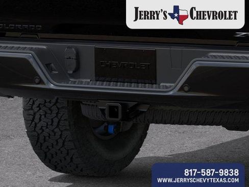 New 2026 Chevrolet Colorado ZR2 w/ Technology Package image 16