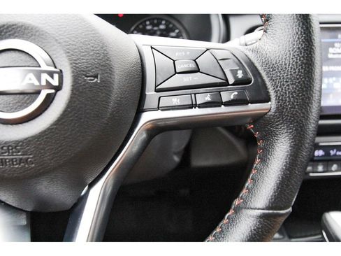 Used 2024 Nissan Kicks SR w/ SR Premium Package FWD image 16