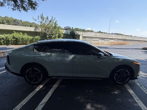 Used 2025 Kia K4 GT-Line w/ GT-Line Sunroof Package FWD image 4