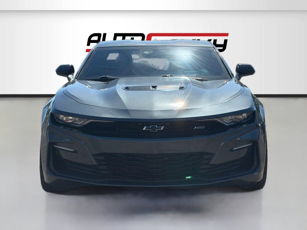 Used 2022 Chevrolet Camaro SS RWD image 2