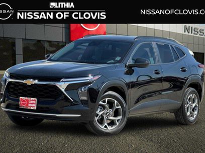 Used 2025 Chevrolet Trax LT