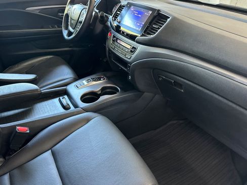 Used 2021 Honda Ridgeline RTL image 16