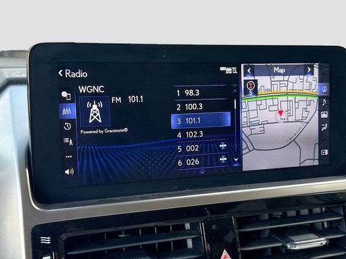 Used 2023 Lexus GX 460 Premium w/ Premium Package image 15