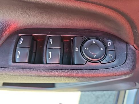 Used 2022 Chevrolet Equinox LT FWD image 31
