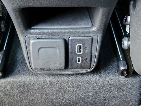 Certified 2025 Chevrolet TrailBlazer ACTIV w/ Convenience Package image 13