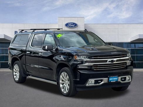 Used 2022 Chevrolet Silverado 1500 High Country w/ LPO, Dark Essentials Package AWD/4WD image 2