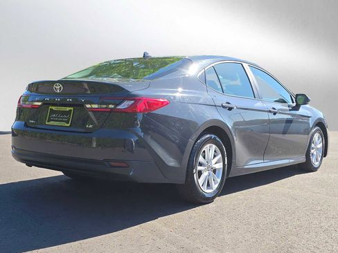 Used 2025 Toyota Camry LE FWD image 3
