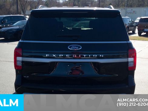 Used 2024 Ford Expedition XLT AWD/4WD image 7