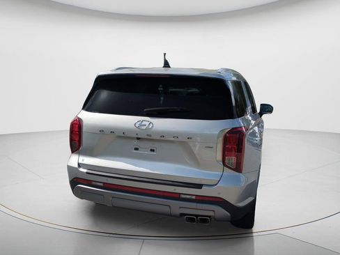 Used 2023 Hyundai Palisade SEL AWD/4WD image 5