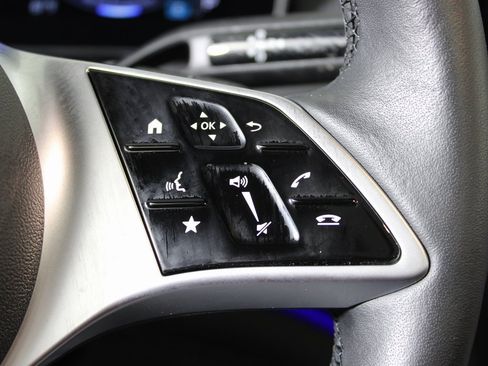 Certified 2024 Mercedes-Benz EQE 350+ 4MATIC SUV image 21