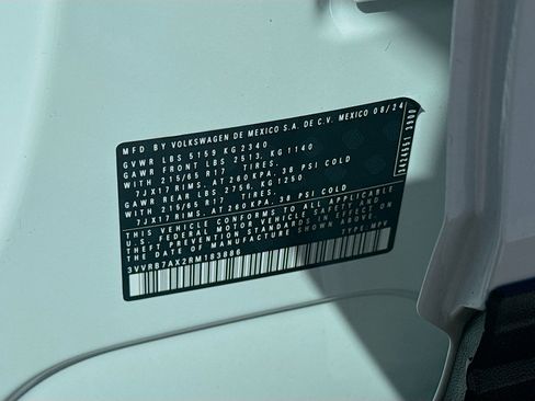 Certified 2024 Volkswagen Tiguan S FWD image 37