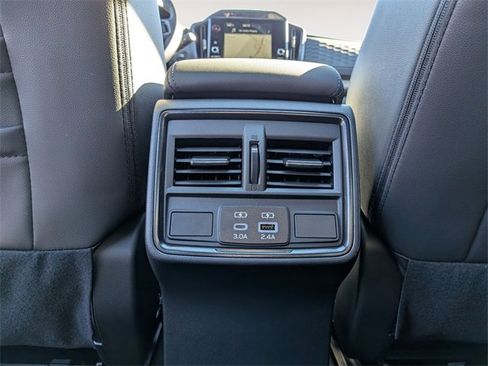 New 2025 Subaru Forester Limited w/ Popular Package image 25