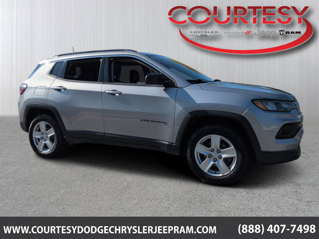 Certified 2022 Jeep Compass Latitude AWD/4WD image 1