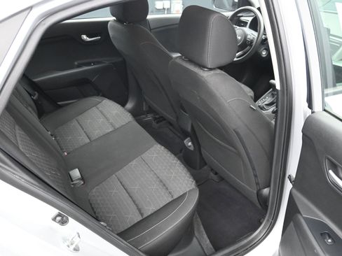 Used 2023 Kia Rio S image 10