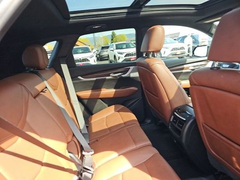 Used 2021 Cadillac XT5 Sportv image 18