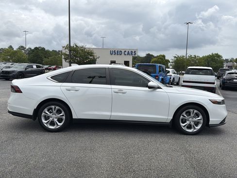 Used 2024 Honda Accord LX image 7