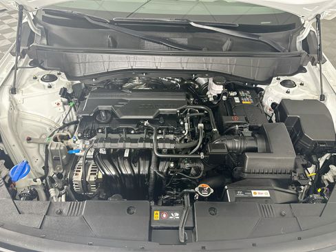 Used 2025 Hyundai Kona SEL FWD image 32
