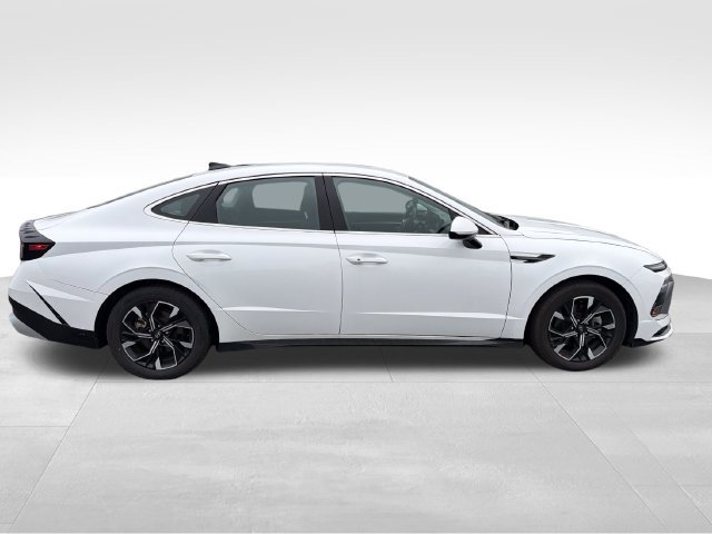 Used 2024 Hyundai Sonata SEL AWD/4WD image 4