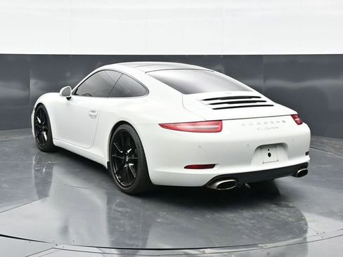 Used 2015 Porsche 911 Carrera RWD image 5