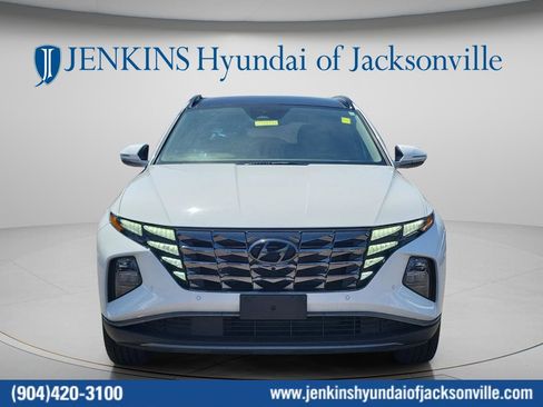 Certified 2023 Hyundai Tucson Limited AWD/4WD image 14