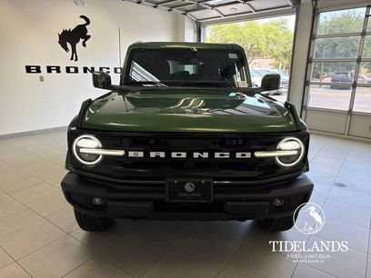 Certified 2025 Ford Bronco Outer Banks