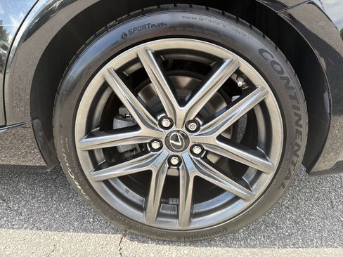 Used 2016 Lexus IS 200t w/ F Sport Package RWD image 27