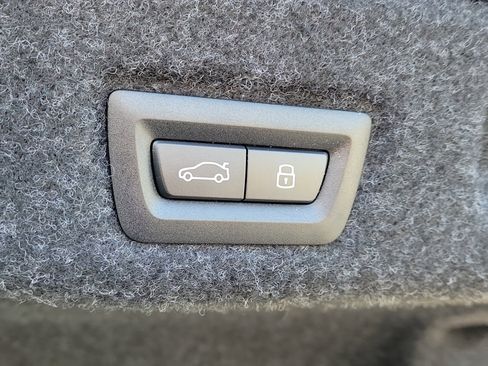 New 2027 BMW i5 eDrive40 RWD image 7
