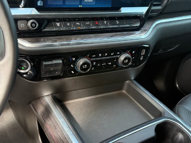 Used 2025 Chevrolet Silverado 2500 LTZ w/ Trail Boss Package AWD/4WD image 18