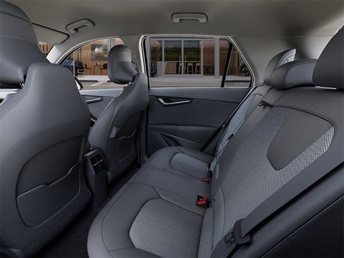 New 2025 Kia Niro Wind w/ Wind Preserve Package image 18