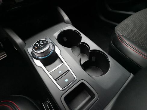 Used 2024 Ford Escape ST-Line w/ Tech Pack #1 image 17