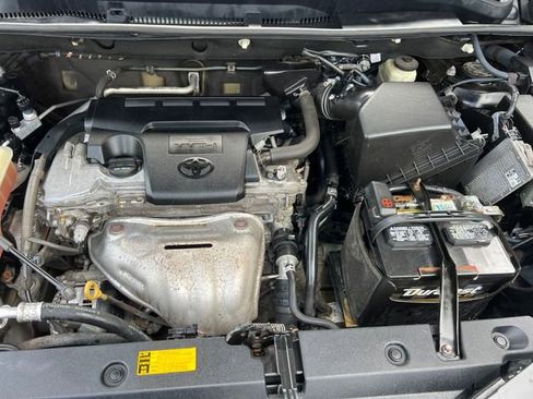 Used 2015 Toyota RAV4 XLE AWD/4WD image 30