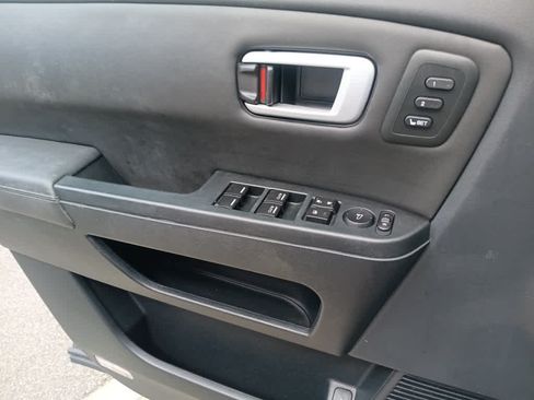 Used 2014 Honda Pilot Touring image 15