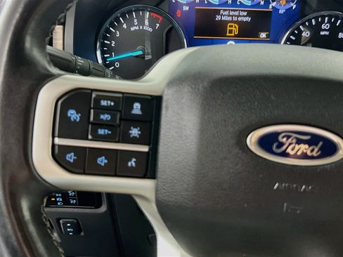 Used 2024 Ford Expedition Limited AWD/4WD image 18