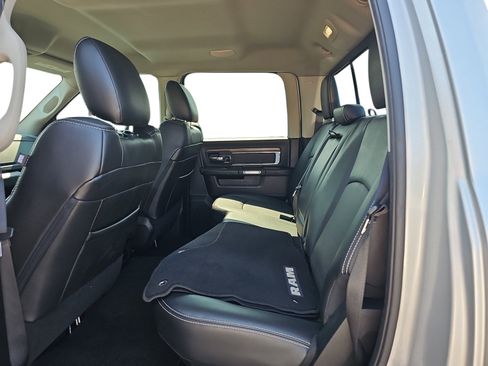 Used 2016 RAM 1500 Laramie AWD/4WD image 11