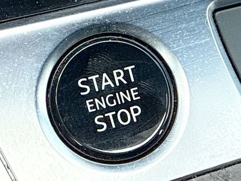 Used 2021 Audi A6 Premium Plus w/ Premium Plus Package image 35