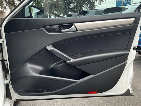 Used 2020 Volkswagen Passat 2.0T S image 22