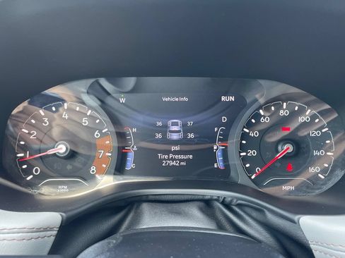 Used 2022 Jeep Compass Limited AWD/4WD image 28