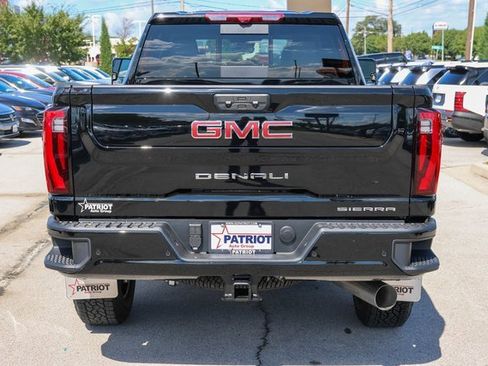 New 2026 GMC Sierra 3500 Denali w/ Technology Package image 4
