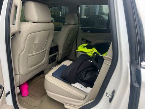 Used 2016 GMC Yukon Denali w/ Open Road Package image 3