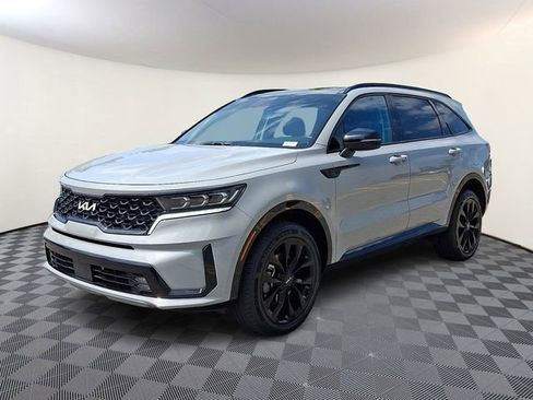 Certified 2023 Kia Sorento SX AWD/4WD image 3